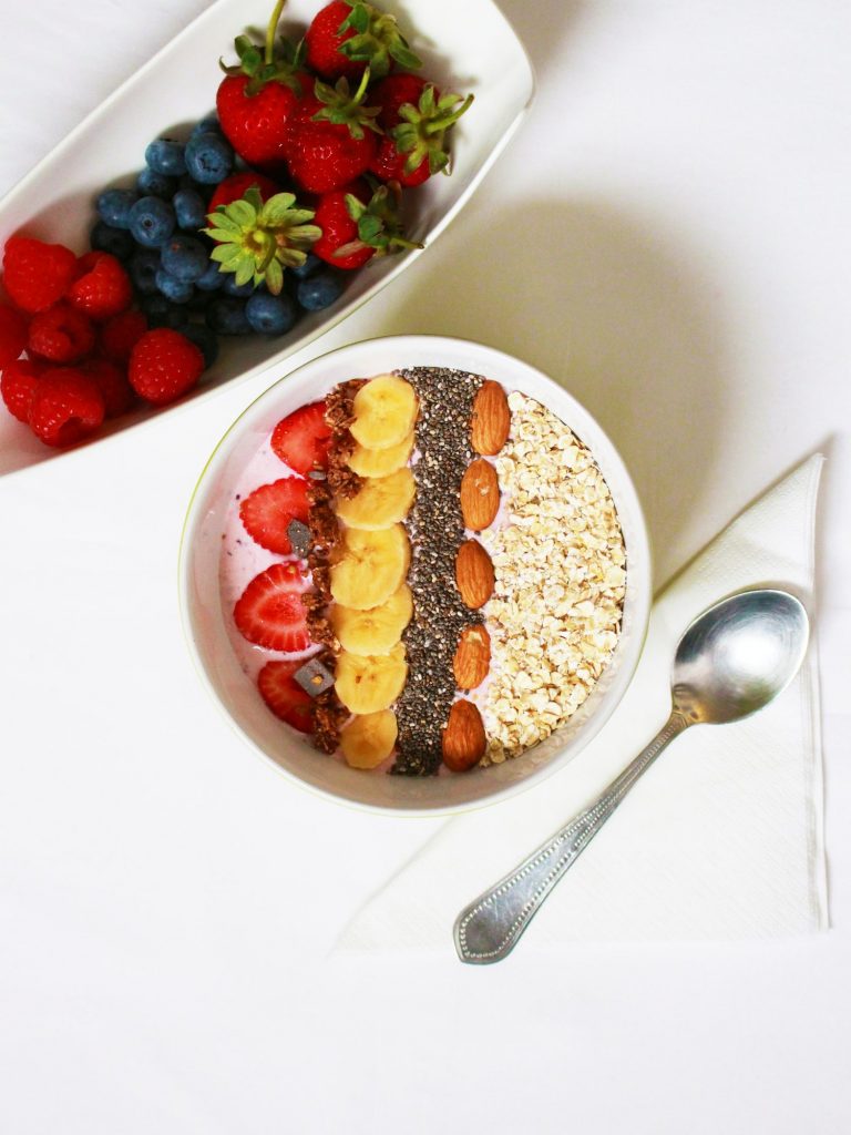 Can fiber improve the mood and assist with weight loss?